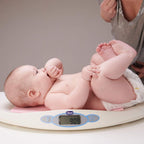 Chicco Digitale Babywaage für Neugeborene und Babys von 30 g bis zu 20 kg, Begleitet das Wachstum Ihres Babys, Elektronische Babywaage mit LCD-Display und Tara-Funktion, Speichert letztes Gewicht