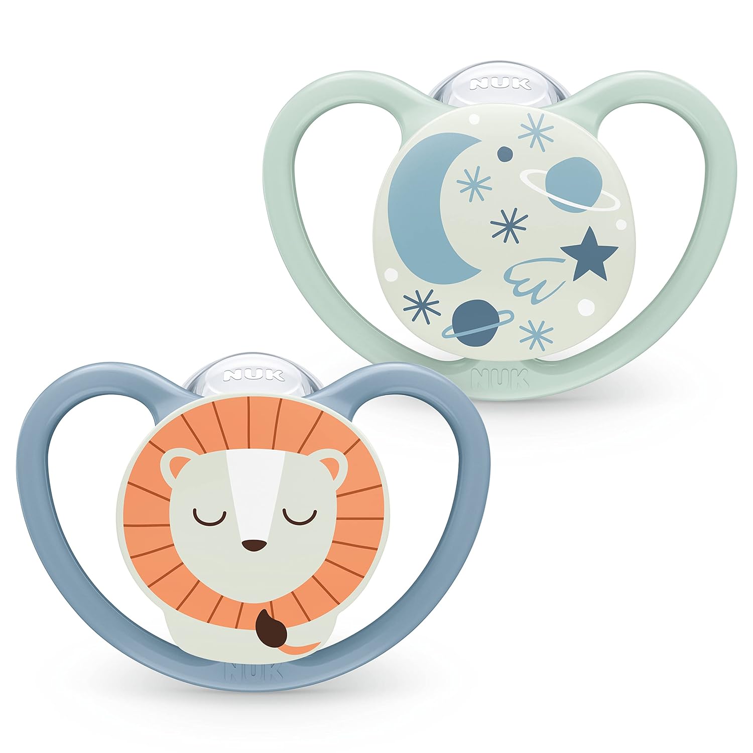 NUK Space Night Babyschnuller | 0−6 Monate | Im Dunkeln leuchtende Schnuller mit zusätzlichen Öffnungen für sensible Haut | BPA-freies Silikon | Löwe | 2 Stück